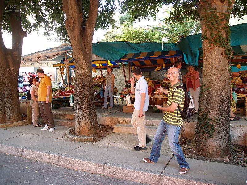 der neue Obstmarkt in Mali Losinj
