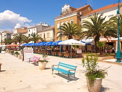 im Hafen von Mali Losinj