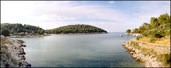 Blick in die Bucht Valdarke bei Mali Losinj